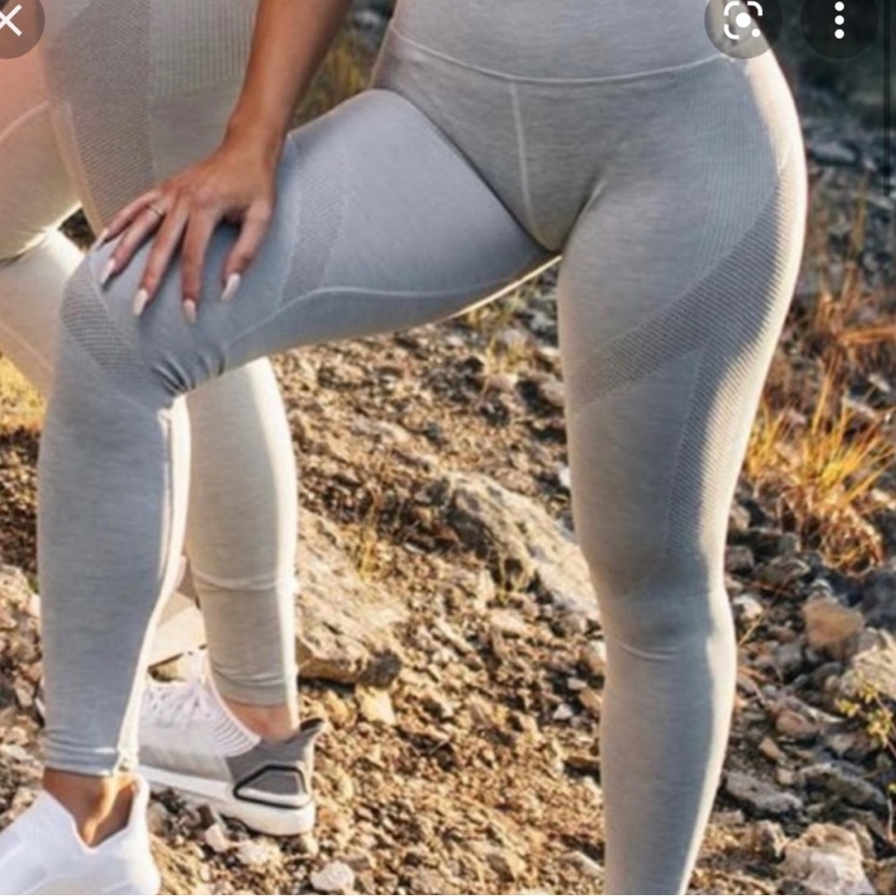 Alphalete leggings